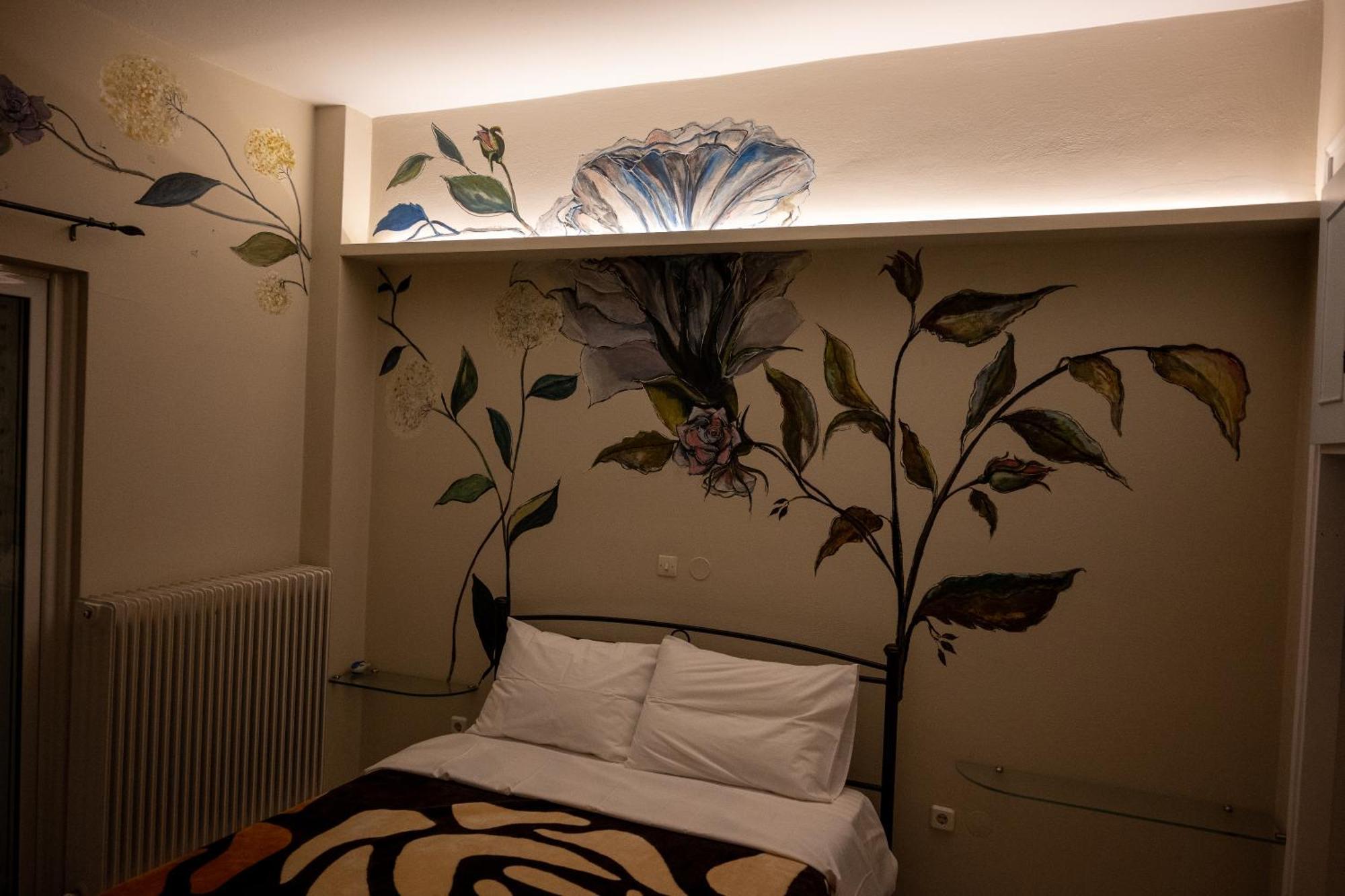 Ιlias Rooms Patras Exterior foto