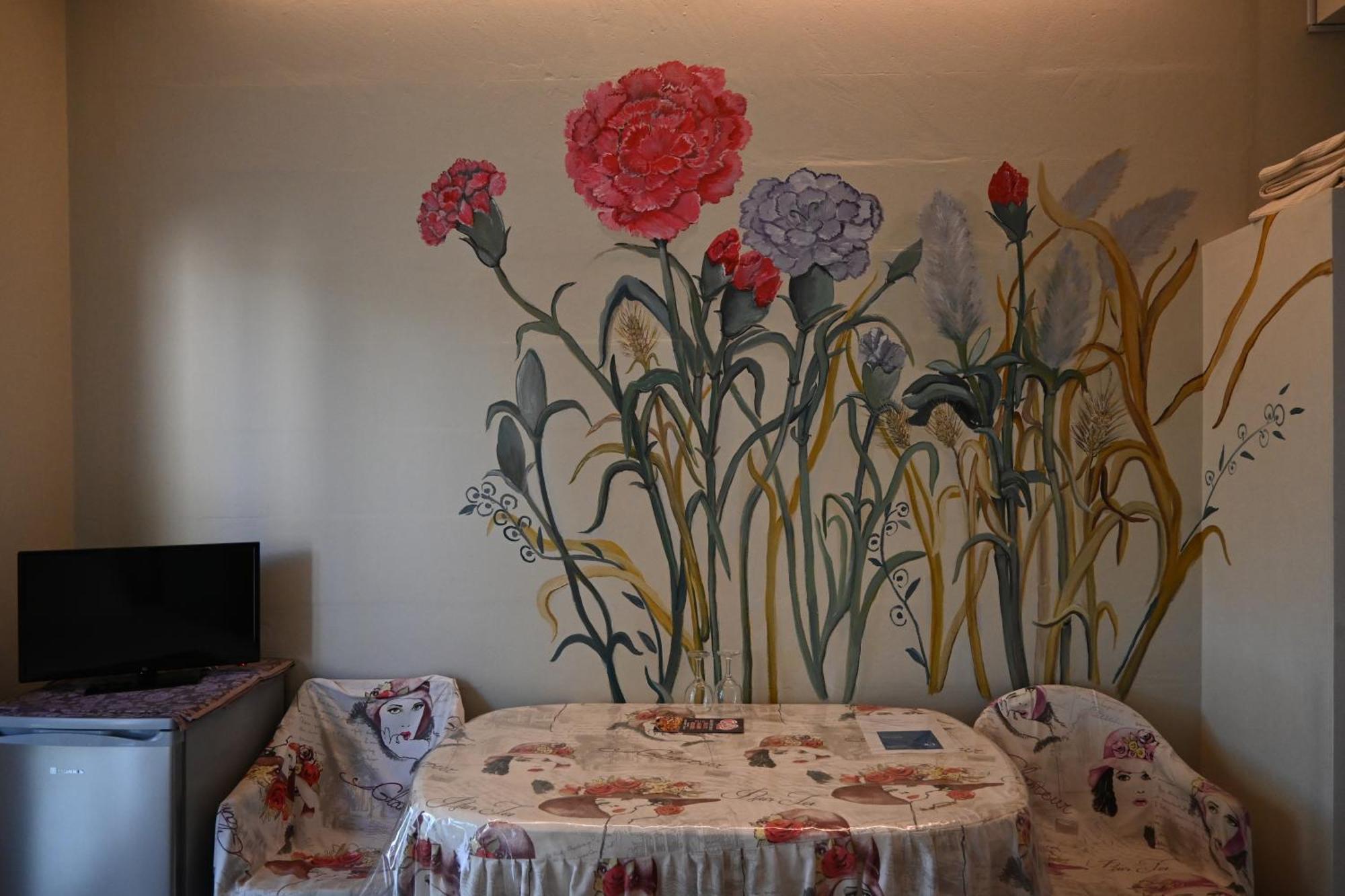 Ιlias Rooms Patras Exterior foto